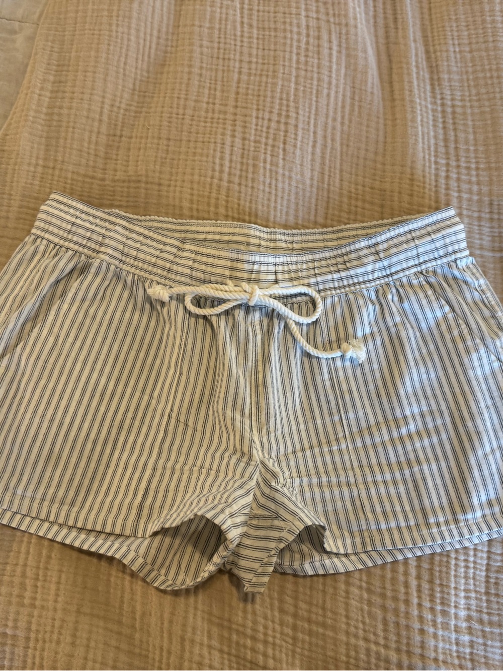 Striped Drawstring Lounge Shorts in Ivory and Light Gray